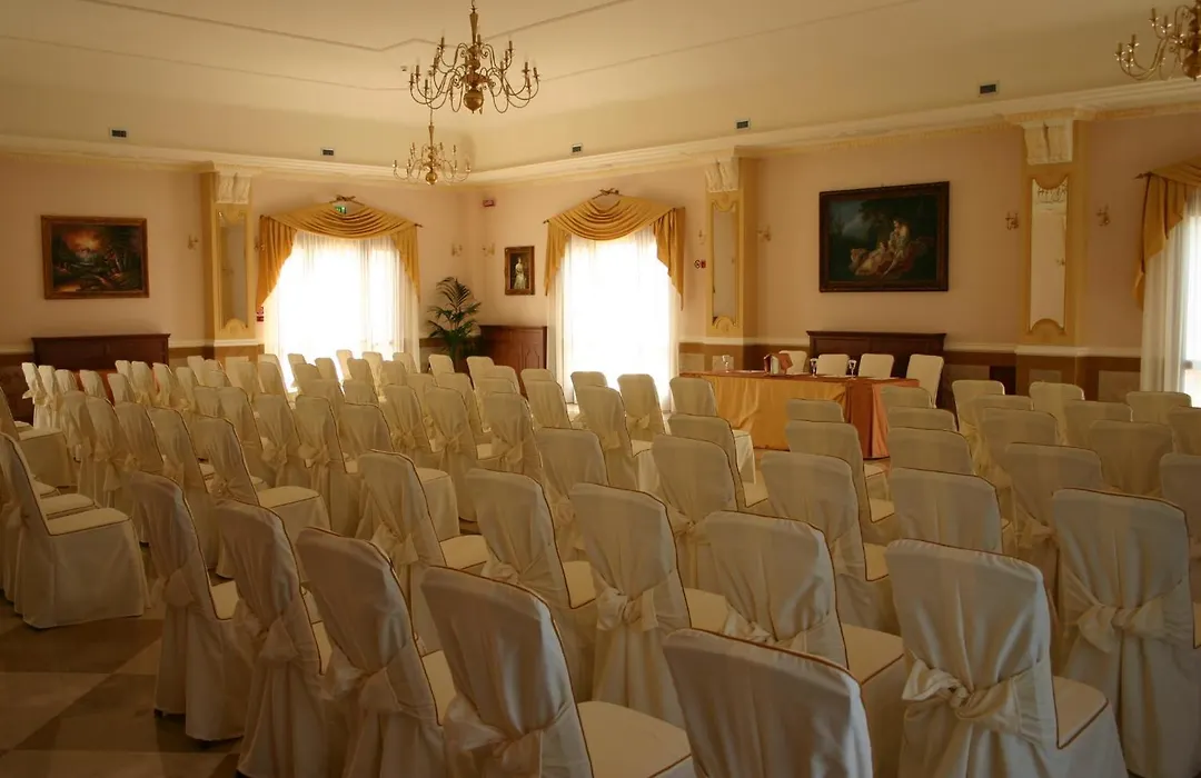 Grand Hotel Palace-1